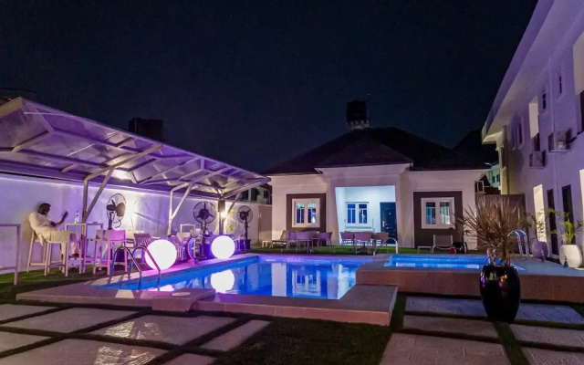 Tranquil Oasis in Benin City by bnj Luxury