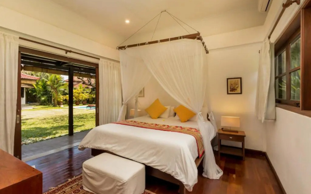 Villa Eight