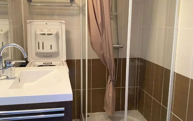 Appartement Balaruc-les-Bains, 1 pièce, 2 personnes - FR-1-553-60