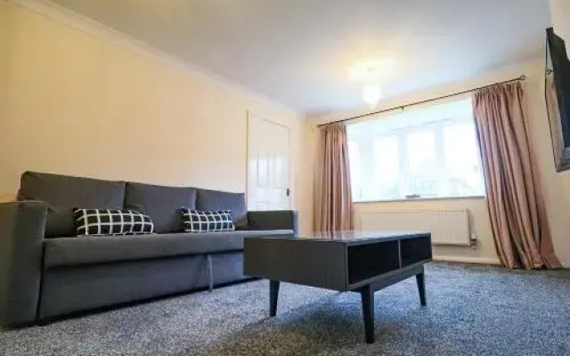 Royal Oak Home