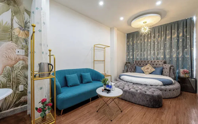 Palas House By Cozrum