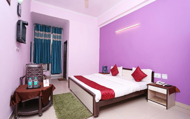 OYO 12784 Fabebo Hotel