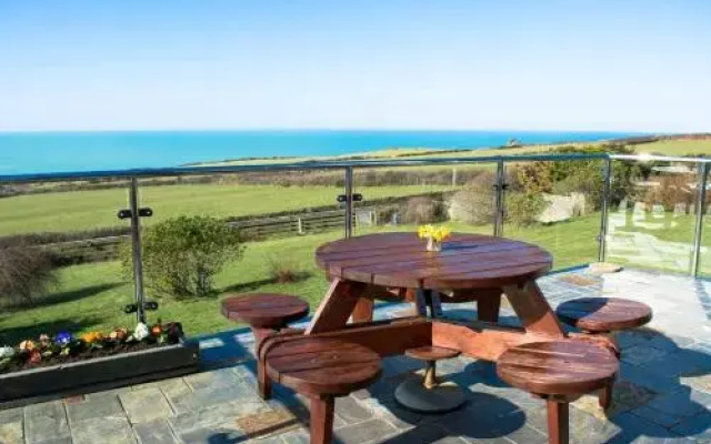 Reevescott Retreat