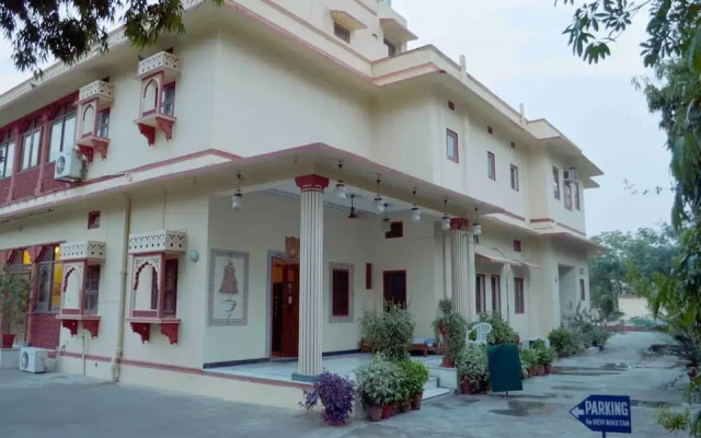 Devi Niketan