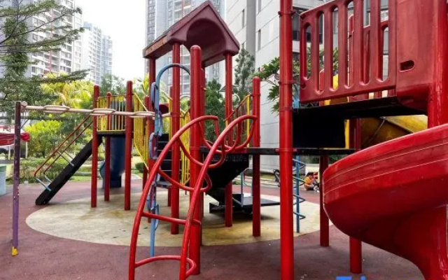 Large and Strategic Rasuna Apt 3BR with WiFi &Pool