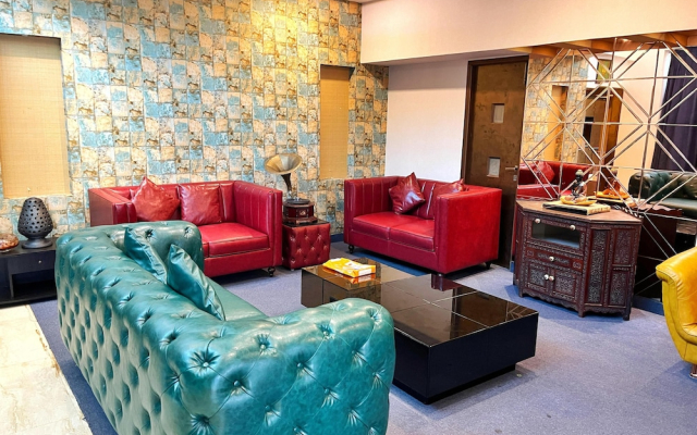 The Charlie Suites
