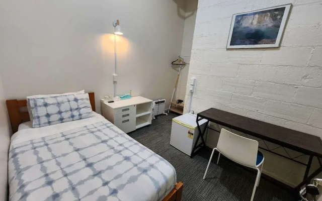 Oceanic Hostel