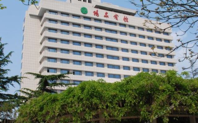 Yang Quan Hotel вид на фасад