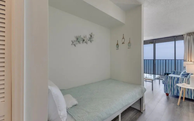 1008 Blue Dolphin 1 Bedroom Condo