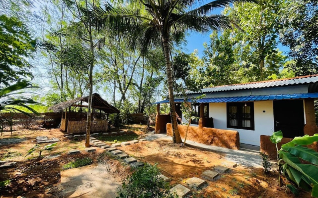 Elephant Safari Lodge