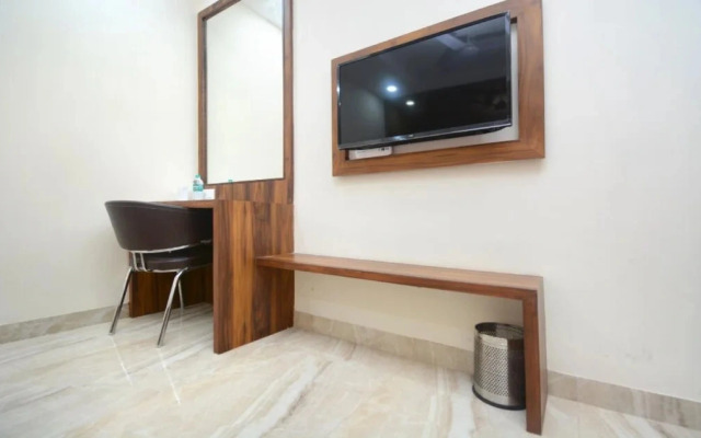Hotel 21 By OYO Rooms