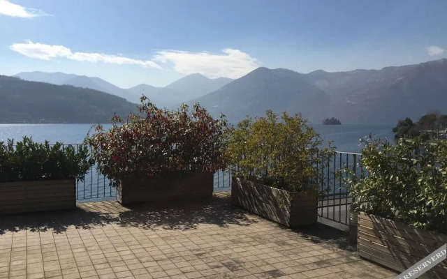 Il Lago Di Sale
