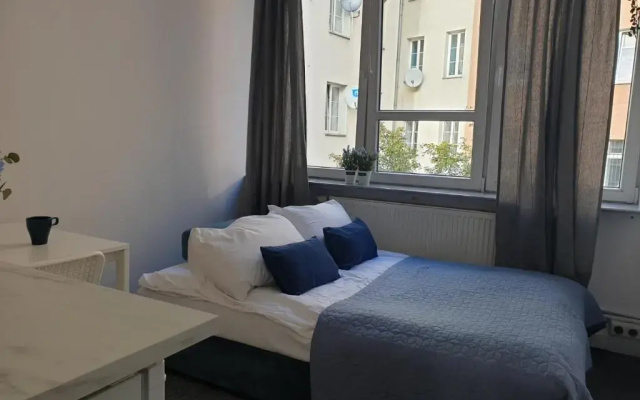 UNIT Warsaw Room Solec 5