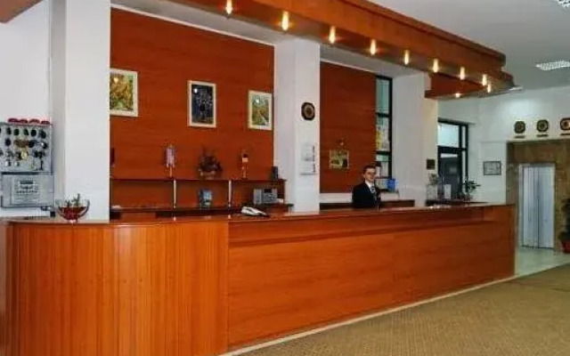 Hotel Capitol