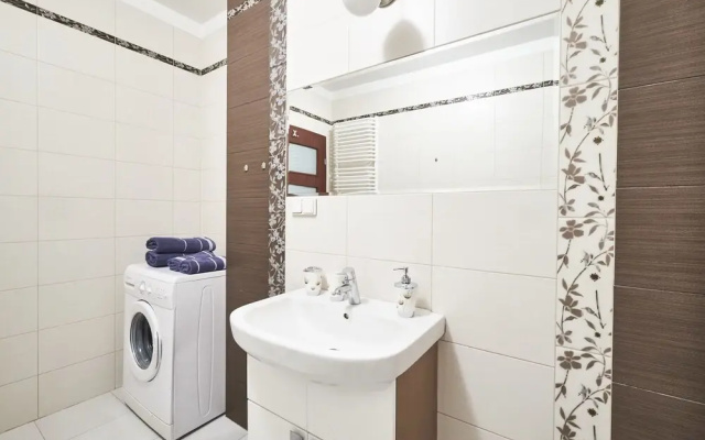 M&R Apartament Airport Marina Mokotow