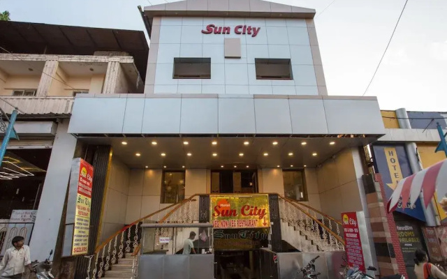 OYO 12078 Hotel Suncity