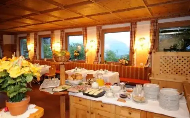 Pension Laurin