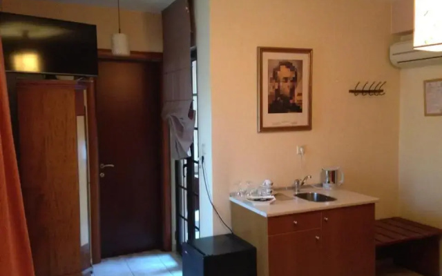 Yiannis Apartments