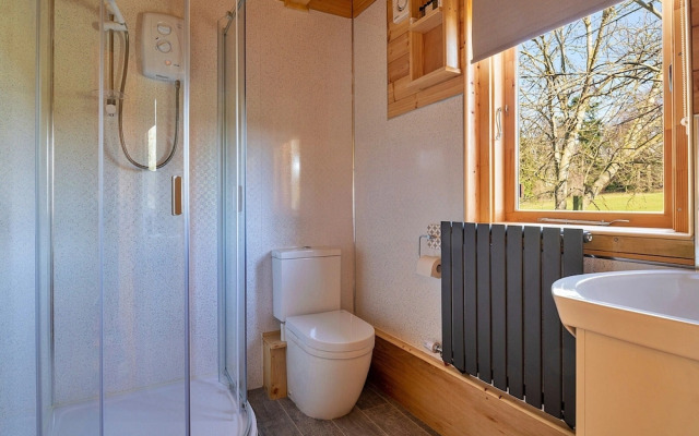 Lodge in Shropshire With Private Hot Tub