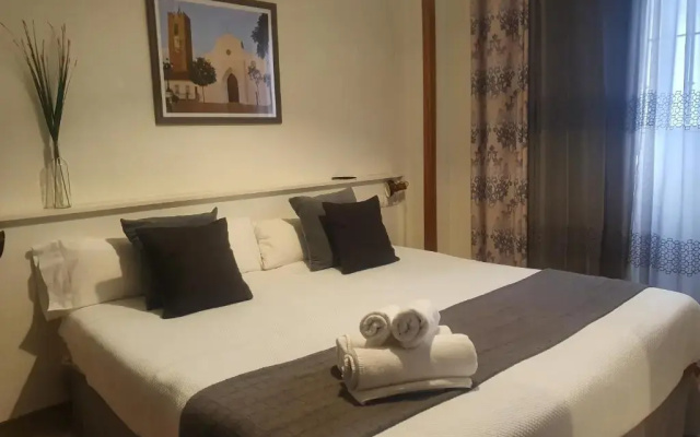 LUNA-Guest Rooms