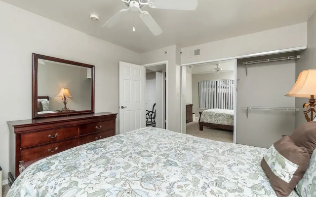 Old Town Escape 1 BR by Casago