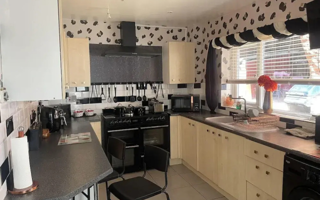 Immaculate 3-bed House in Bridgnorth