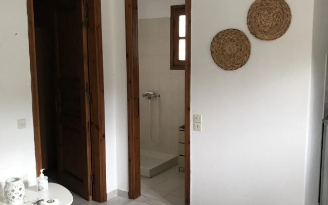 Skopelos Inn