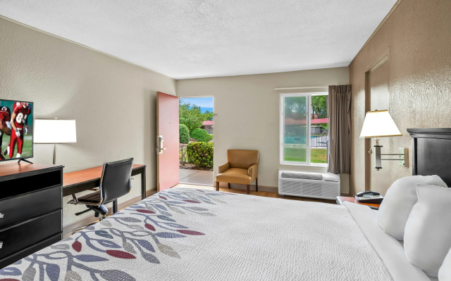 Red Roof Inn Hot Springs