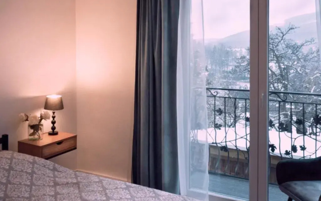Apartament 451