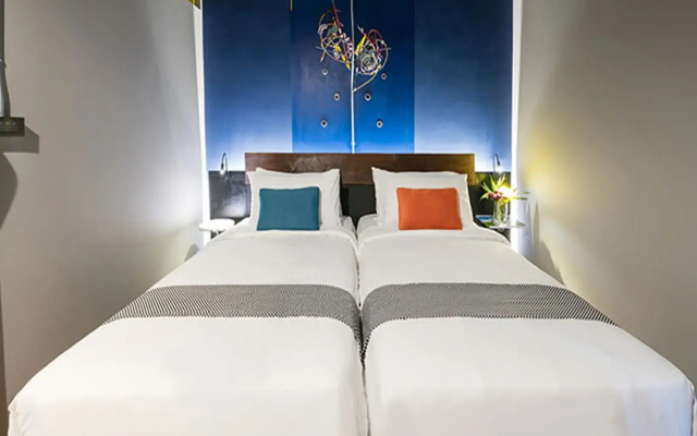 MeStyle Garage Hotel