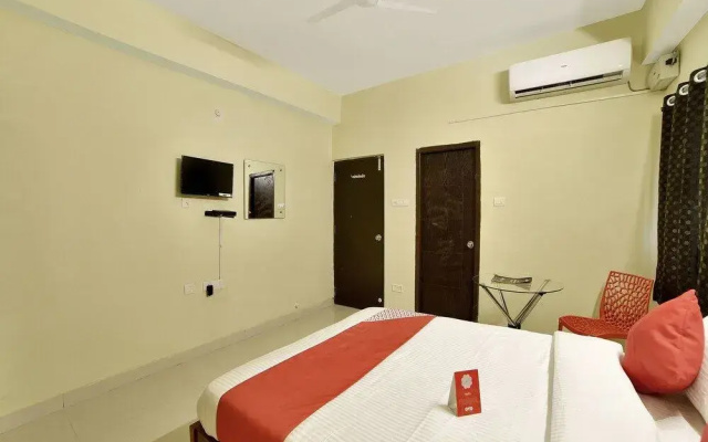 OYO 11317 Tanya Suites