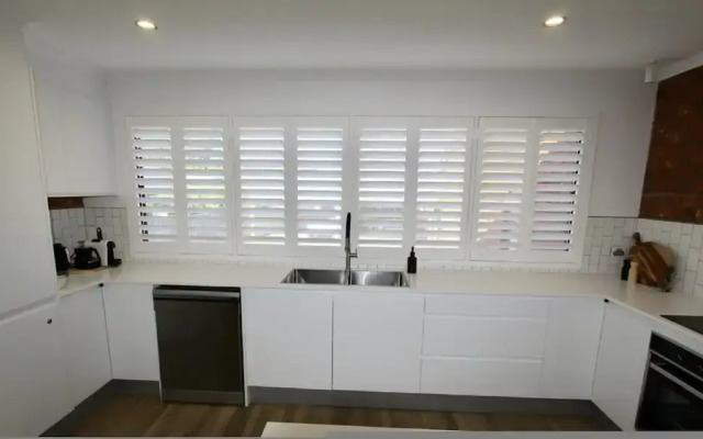 Southern Sands Beachfront Apartment