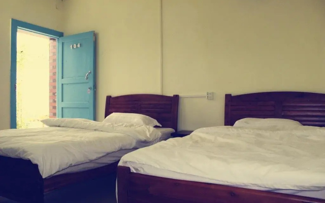 726 Youth Hostel