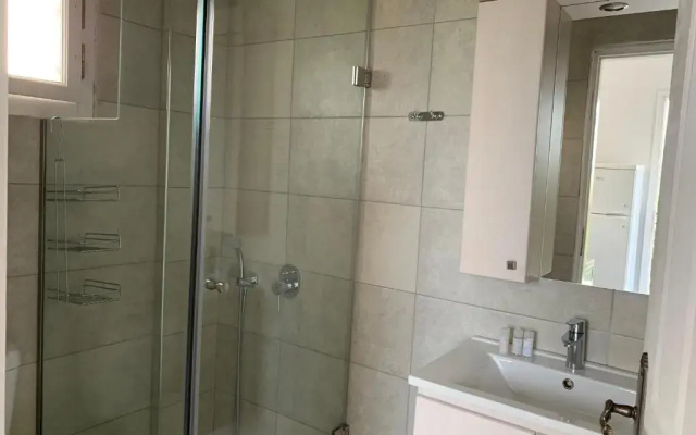 Anastasios Olive Garden Apartments