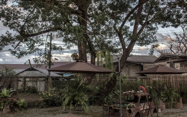 Koonchalearn Backpackers - Adults Only