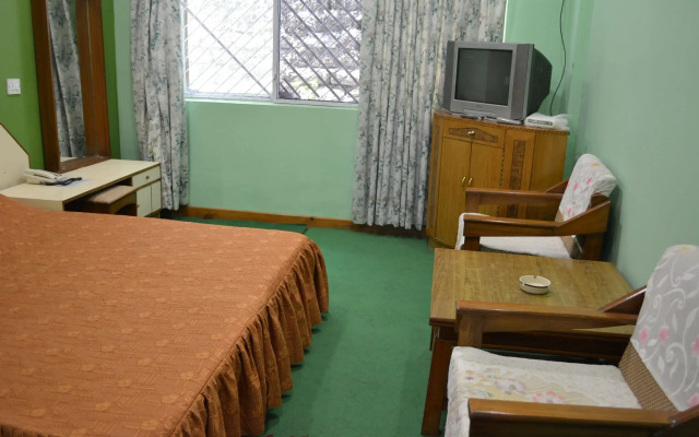Hotel Dronagiri