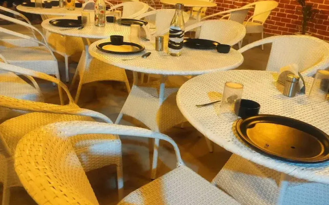 Hill Springs Resort And Cafe