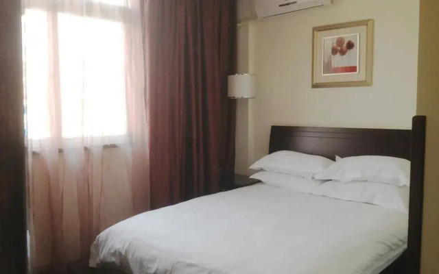 Bairong Business Hotel(尚品电竞酒店（温州科技学院店）)