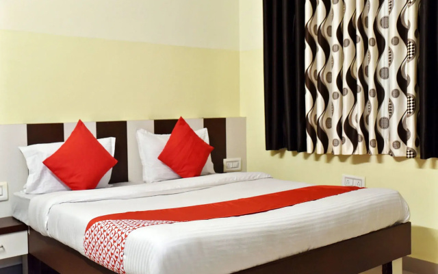 OYO 11389 Hotel NG Palace