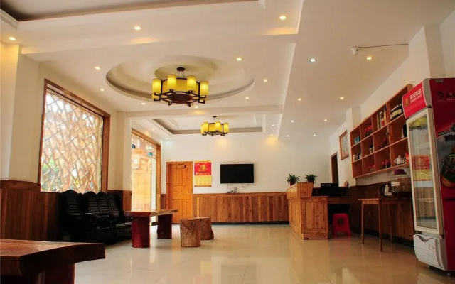 Qingfengge Hostel