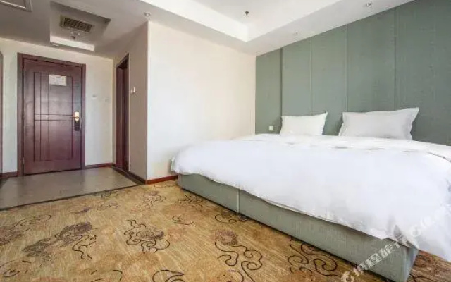 Huafang Business Hotel