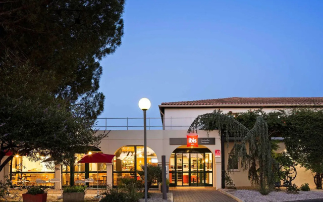 ACE Hôtel Travel Fabrègues - A9 Montpellier Sud