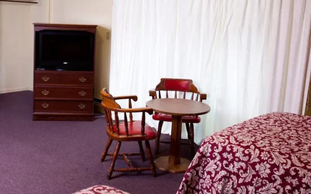 Charlie's Motel