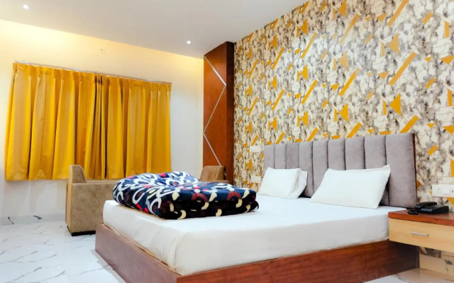 Rbs Hotel & Restaurant