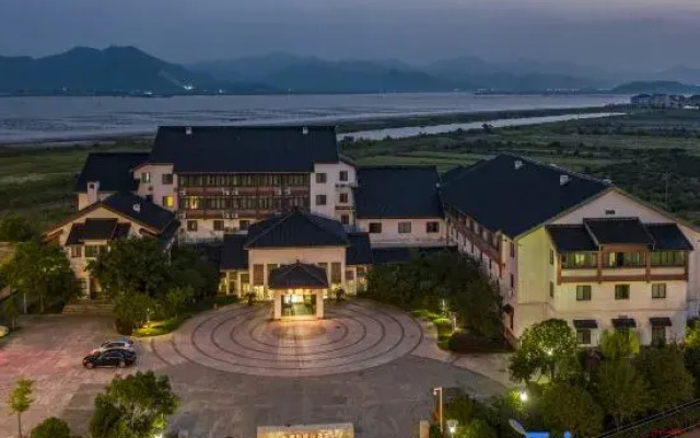 Longpan lsland resort hotel