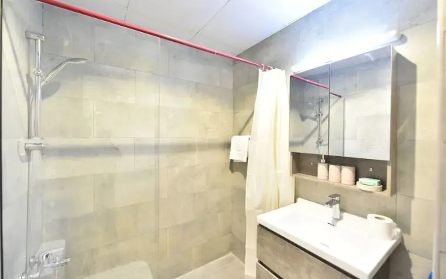 Marina Park 1 Bed with Study for 3 People