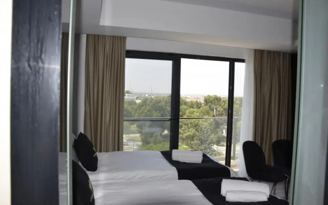 Crown Salamis Hotel