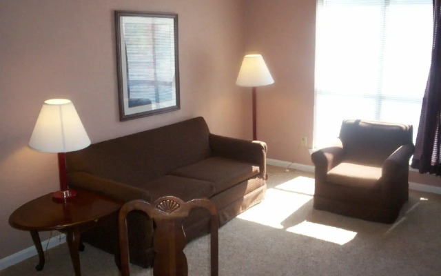Rime Garden Inn & Suites