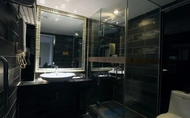 Bo Lian Hui Fashion Hotel