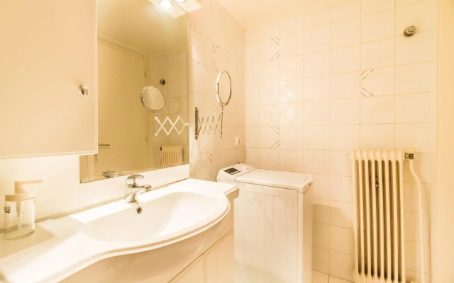 Elegant Retreat in Kolonaki - Renovated April 2026